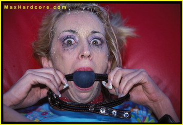 MaxHardcore Collection/Photos/MaxHardcore - Kelly Wells - mh1738 - Images/094.jpg