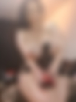 Onlyfans.com - bklara11/Images/04-02-2020-20949461.jpg