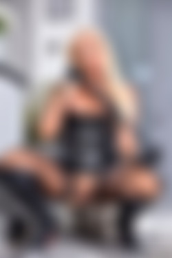 Lucy Zara Picture Pack (62 sets)/Pics/Ball Gagged Bitch/lz_ballgag_33.jpg