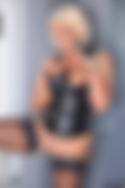 Lucy Zara Picture Pack (62 sets)/Pics/Ball Gagged Bitch/lz_ballgag_39.jpg