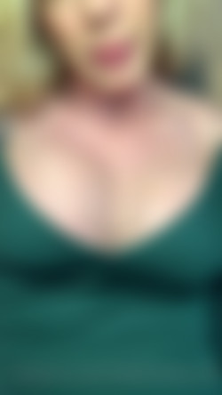 Sweet Vickie/[OnlyFans.com] sweetvickie-12-02-2021-2030751345-going-out-tonight.-then-tomorrow-to-the-toy-store.-need-to-add-to-my-collection.-i-.mp4