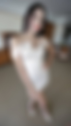 HelloLadyboy.com 4/1Ice1_Date/ice1_date_090-by-am.jpg