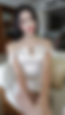 HelloLadyboy.com 4/1Ice1_Date/ice1_date_092-by-am.jpg