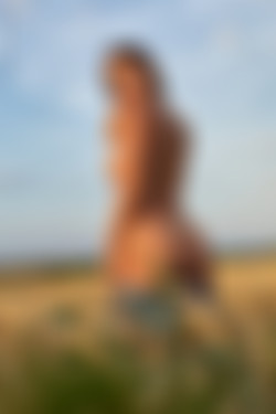 [photodromm.com] 2018-05/[photodromm.com] - 2018.05.12 - Laureen - Country Life (x50) 2000x3000/13l.jpg