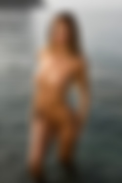 [photodromm.com] 2017-10/[photodromm.com] - 2017.10.10 - Claudia - The Shoreline (x46) 2000x3000/33l.jpg