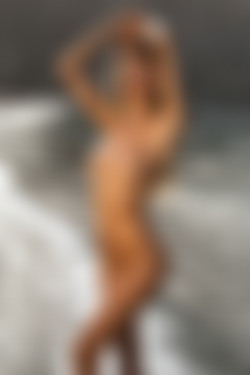 [photodromm.com] 2017-10/[photodromm.com] - 2017.10.10 - Claudia - The Shoreline (x46) 2000x3000/46l.jpg