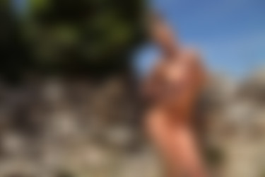 [photodromm.com] 2015-08/[photodromm.com] - 2015.08.26 - Vivien - The Naked Truth (x46) 2000x3000/26l.jpg