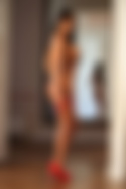 photodromm.com - 2012-02/ambra - 02 - top class 2/11.jpg