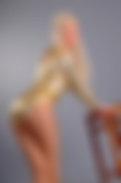 Shiny Leotards/Gallery 071 - Tanya H/071sl_011.jpg