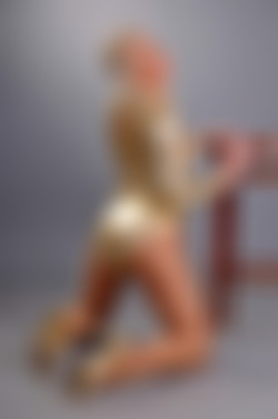 Shiny Leotards/Gallery 071 - Tanya H/071sl_041.jpg