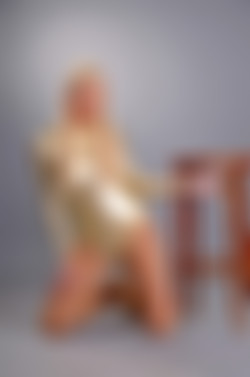 Shiny Leotards/Gallery 071 - Tanya H/071sl_048.jpg
