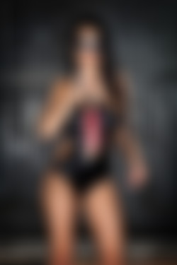 [photodromm.com] 2016-05/[photodromm.com] - 2016.05.06 - Sophie - The Hangar (x46) 2000x3000/05l.jpg