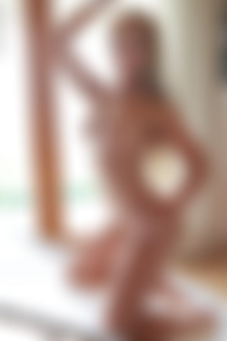 [photodromm.com] 2015-04/[photodromm.com] - 2015.04.20 - Agnes - Body Tonic II (x42) 1333x2000/24l.jpg
