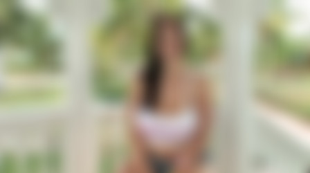Gianna Michaels QTGMC Pack/Extras/Big Boob Paradise - Gianna Michaels [Interview] (QTGMC).mkv
